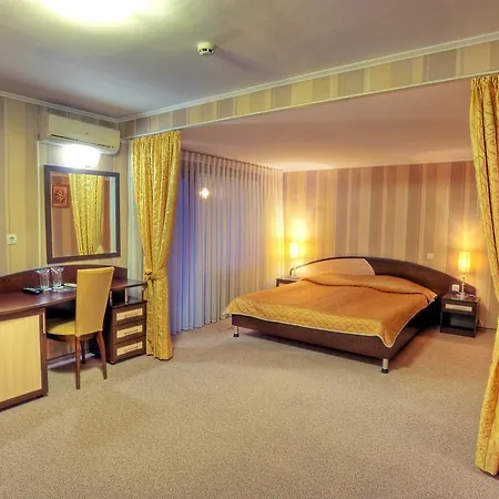 Luxor Hotel