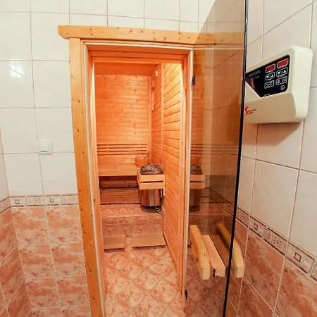 Hotel Luxor 3*